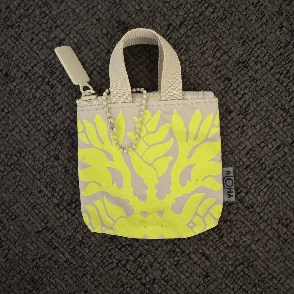 Aloha collection bag charm